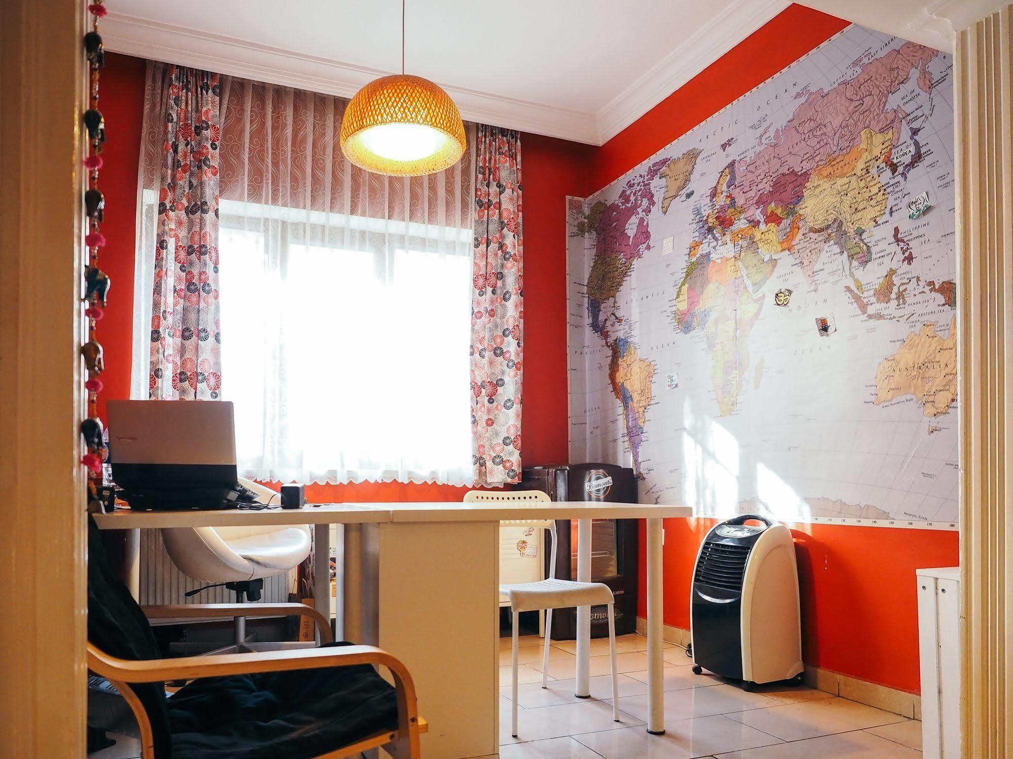 Deeps Hostel Ankara Exterior photo