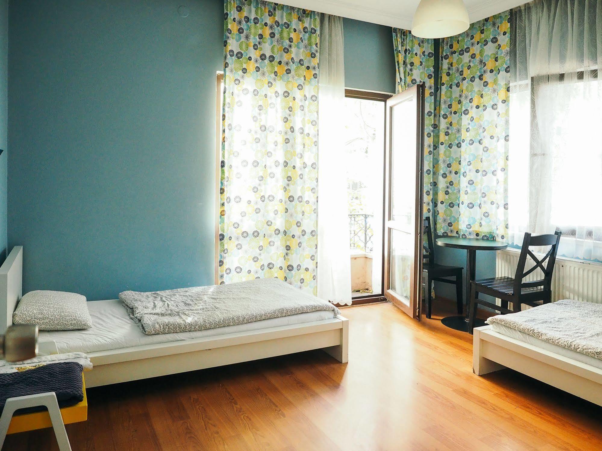 Deeps Hostel Ankara Exterior photo